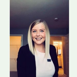 Meet your Posher, Tori